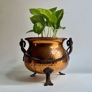 Iron Footed & Handled Hand Hammered Copper Pot, C. 1970's